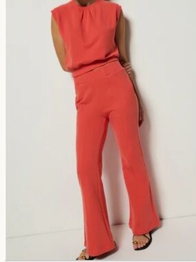 Nation LTD Reece Flared sweat pants size SMALL front pockets color Coral Kiss